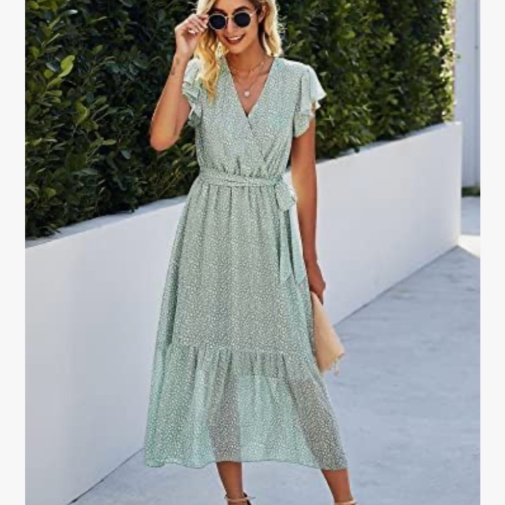 Boho Cottagecore Floral Green Midi Dress Small will fit Medium as well